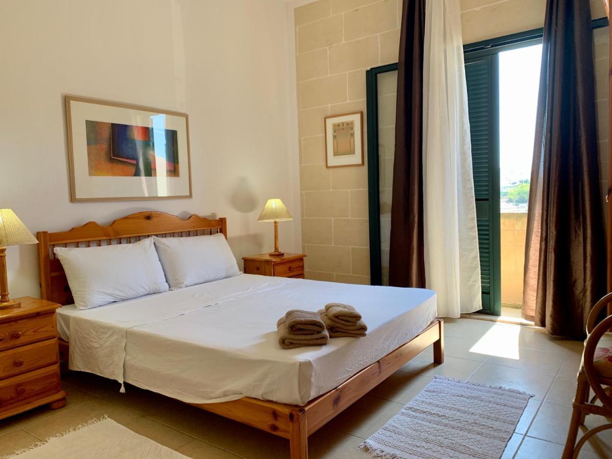 Apartamento Tal-Mirakli Għarb Exterior foto