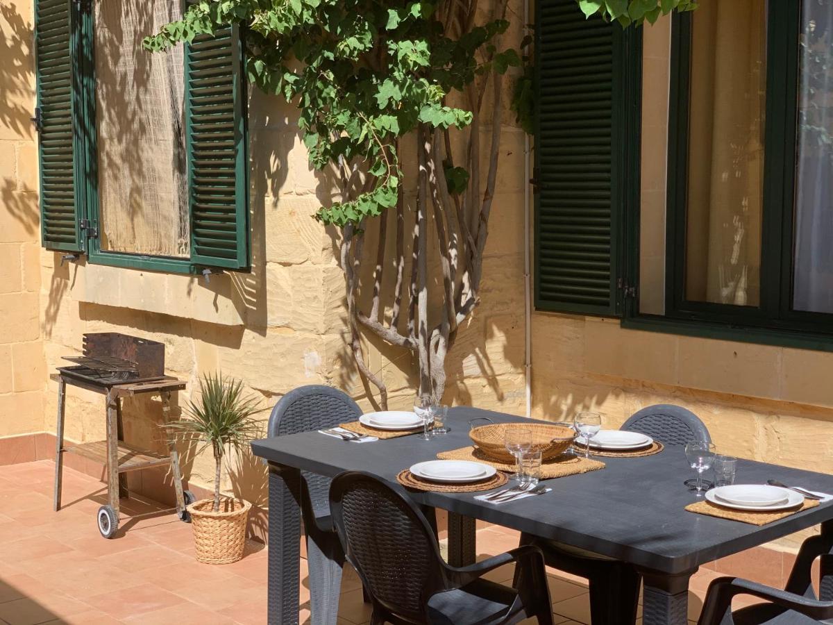 Apartamento Tal-Mirakli Għarb Exterior foto
